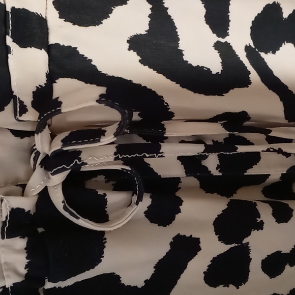 Asos Design Curve Brand Maxi Dress - Picture 3 of 13